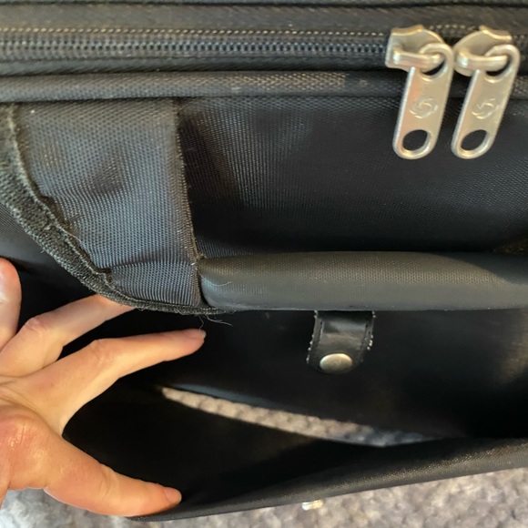 GC Samsonite black computer laptop PC messenger bag - Picture 9 of 13